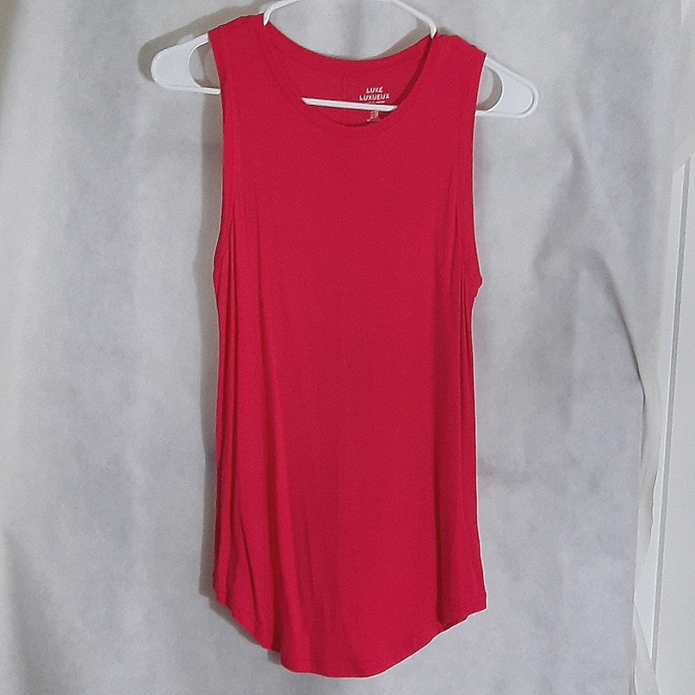 Gap sleeveless top NWOT